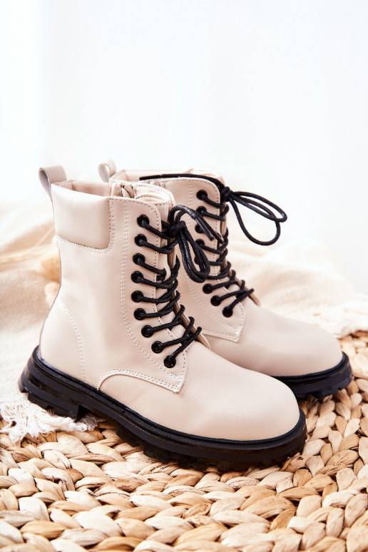 Klasiska modeļa Bērnu apavi ar rāvējslēdzējiem smilšu krāsas Clarika Klasiska modeļa Bērnu apavi ar rāvējslēdzējiem smilšu krāsas Clarika