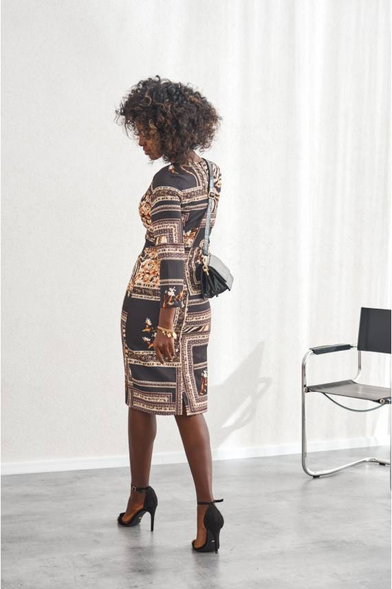 Kleita ar saboztu rakstu midi ar rakstiem melnā krāsā