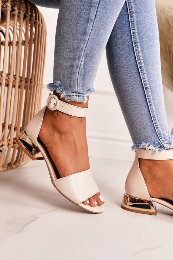 Sieviešu basenes   Laura Messi 2143 smilšu krāsas