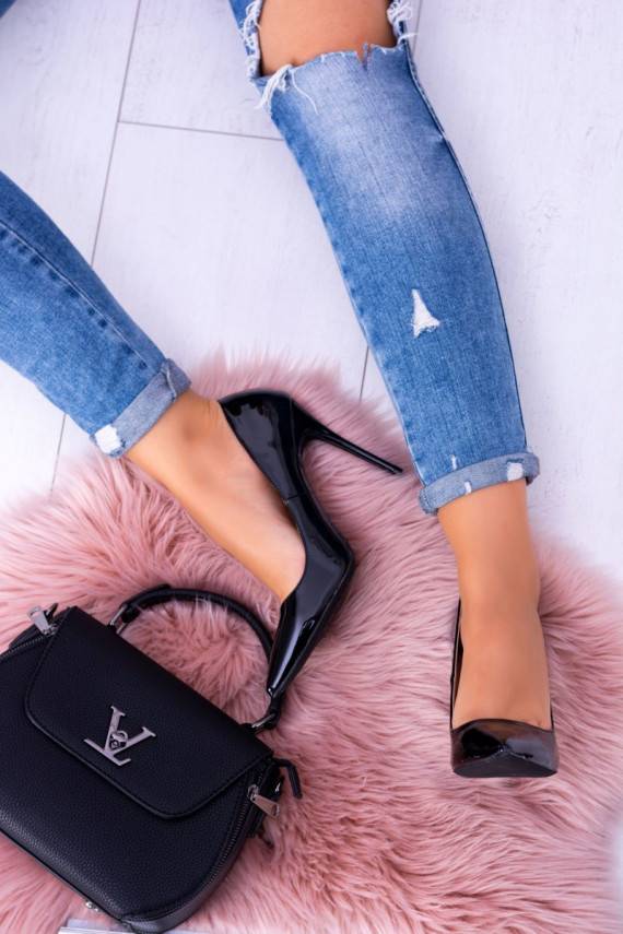 Laque augstpapēžu kurpes Apavi ar spicu purngalu Lu Boo melnas krāsas