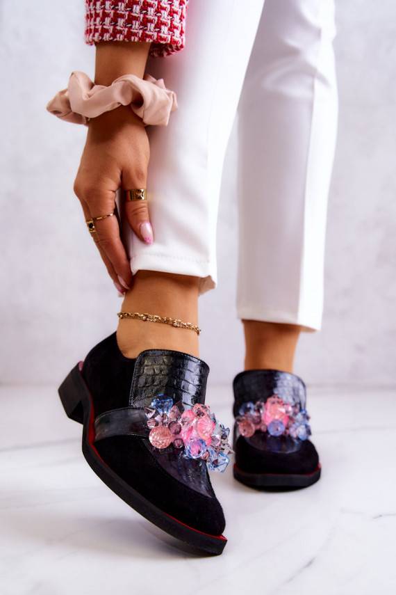 zamšādas apavi ar ornamentiem -sarkanas krāsas Davine