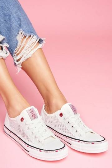 Sieviešu puszābaki Cross Jeans baltas krāsas