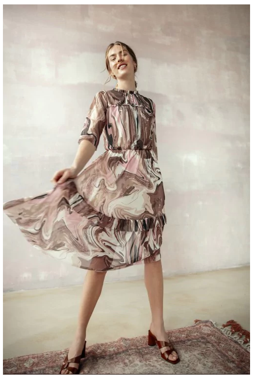 Marga viegli rudens kleita no Stylove