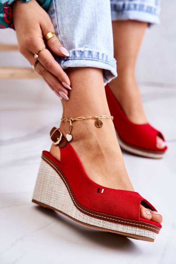   Ērtas basenes ar sprādzītēm sarkanas krāsas Thallas