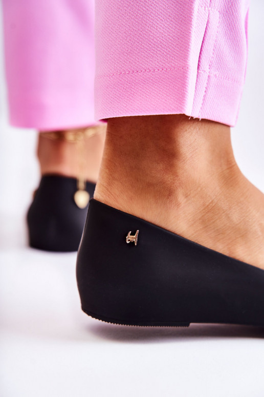 Gumijas Balerīnas ar bantītēm melnas krāsas Fergie