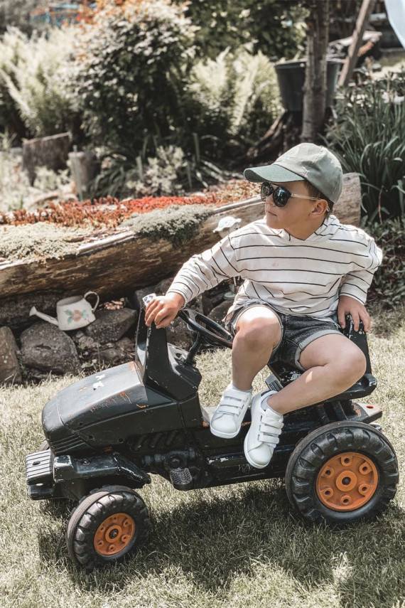 Bērnu apavi Sporta apavi ar lipīgām aizdarēm Baltas-melnas krāsas California