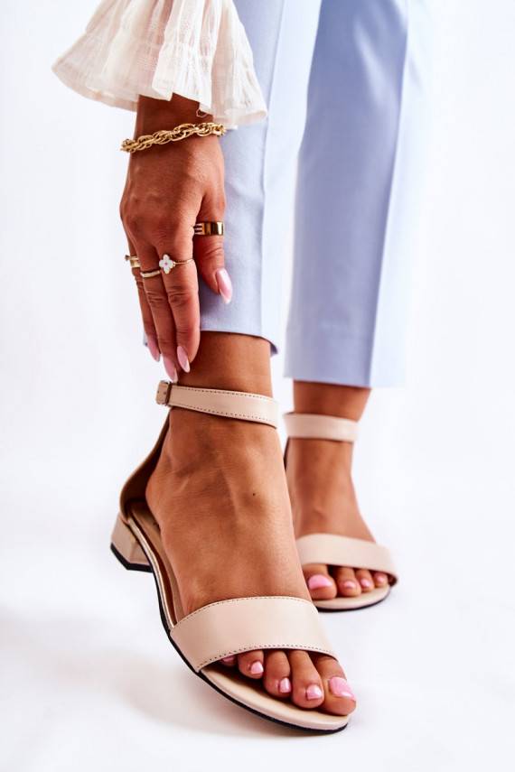     sandales smilšu krāsas Shanley