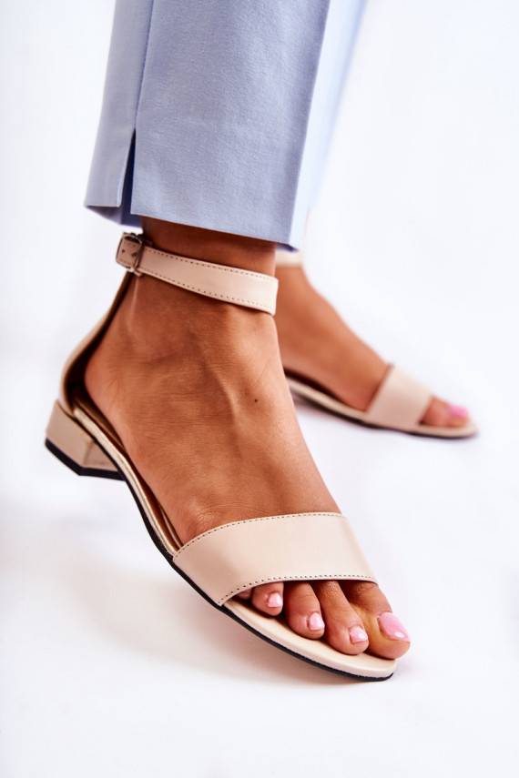     sandales smilšu krāsas Shanley