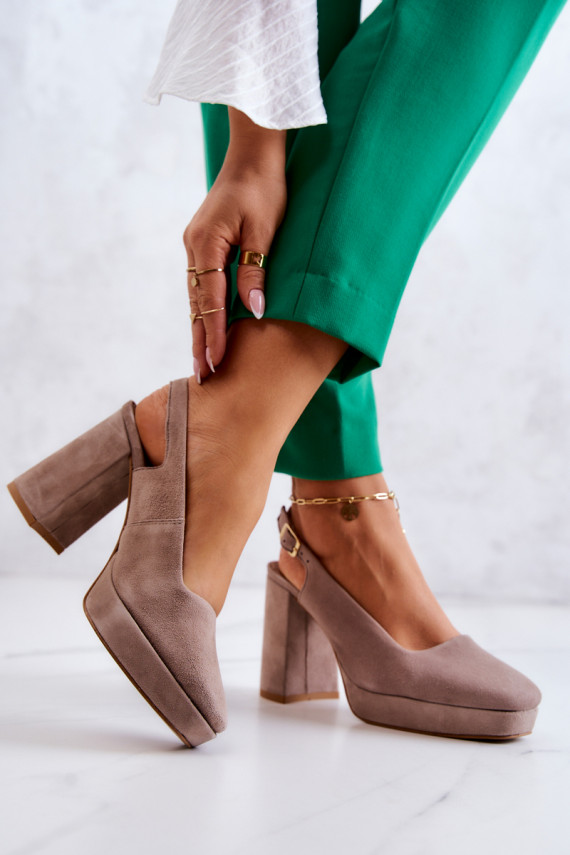 Kurpes zamšādas  05441-10 smilšu krāsas