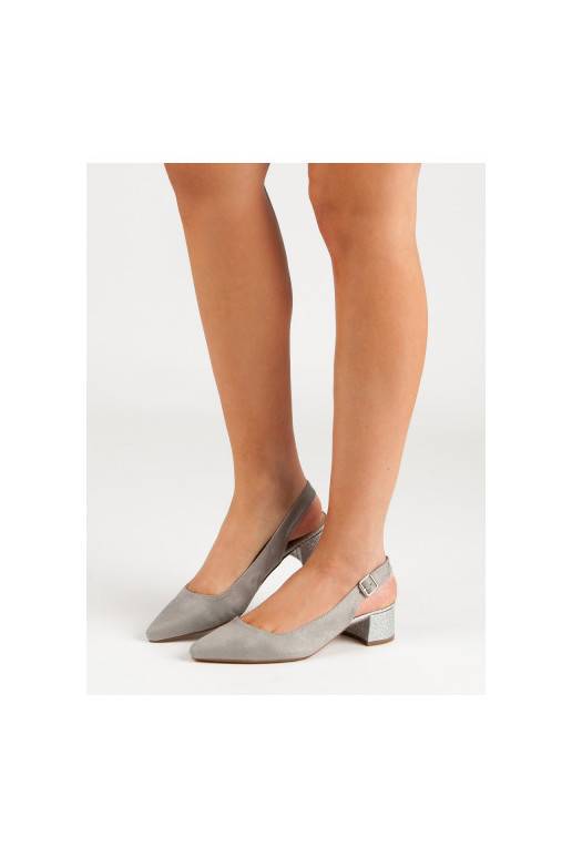 Kurpes ar spīdīgiem papēžiem YL381G Kurpes ar spīdīgiem papēžiem YL381G