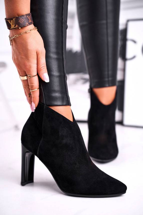   Sieviešu puszābaki ar papēdi Laura Messi melnas krāsas 2200