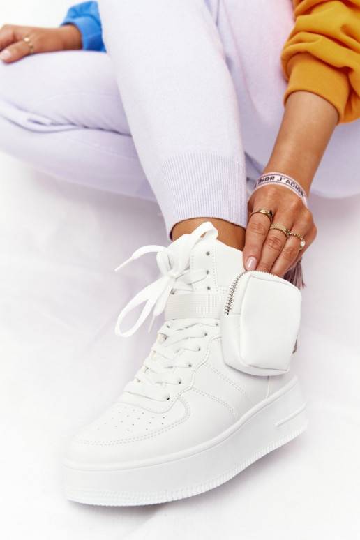 Sportiska stila apavi ar platformu  baltas krāsas Alexis