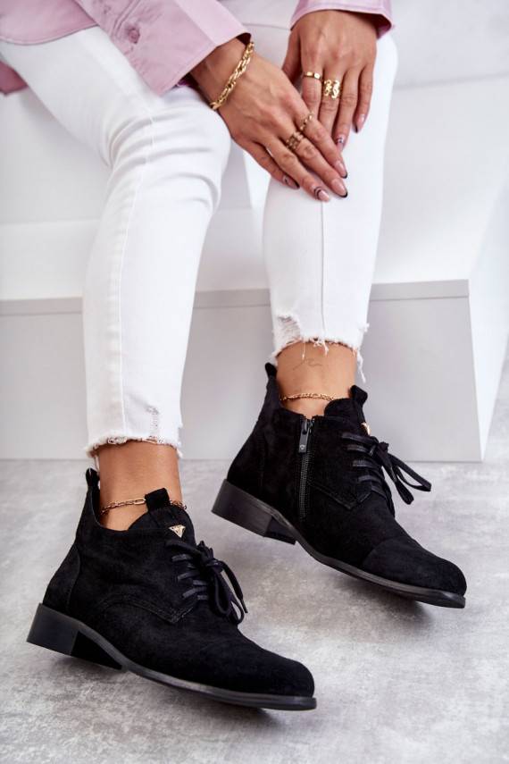 zamšādas Sieviešu puszābaki  šņorējami Nicole 2781 melnas krāsas