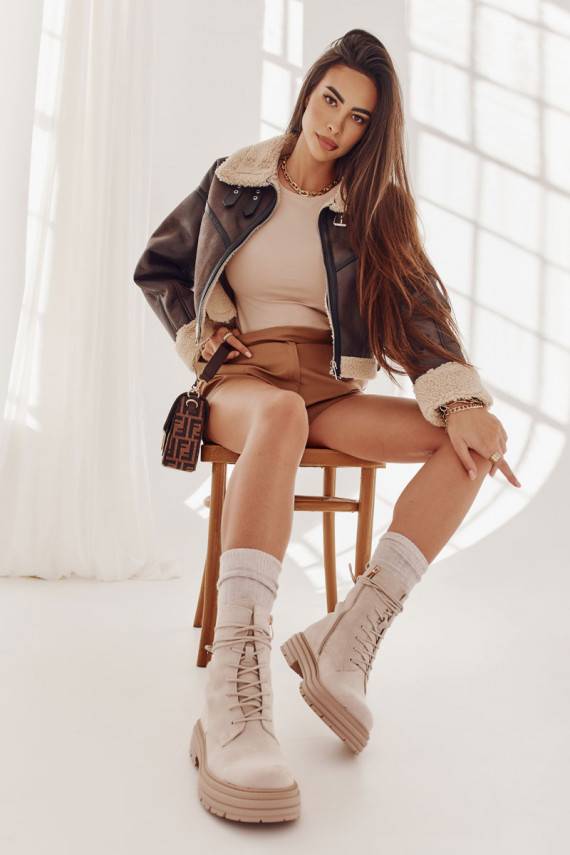   zamšādas Sieviešu puszābaki šņorējami smilšu krāsas Afra