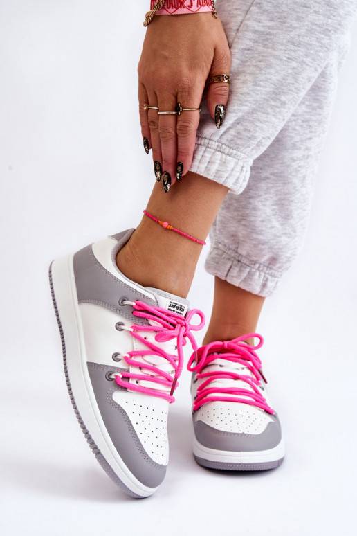  Klasiska modeļa sporta apavi Podwójnie šņorējami Baltas-Pelēkas krāsas Jella