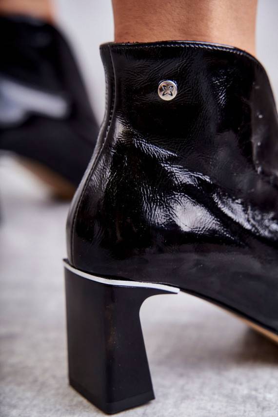   Sieviešu puszābaki ar papēdi  melnas krāsas 05262-01