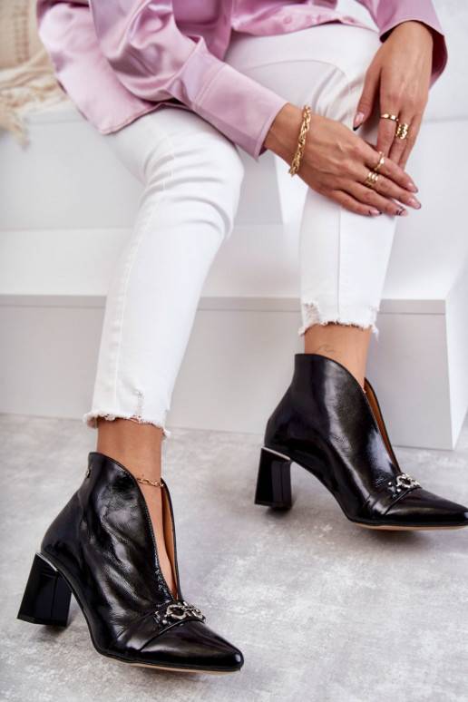   Sieviešu puszābaki ar papēdi  melnas krāsas 05262-01