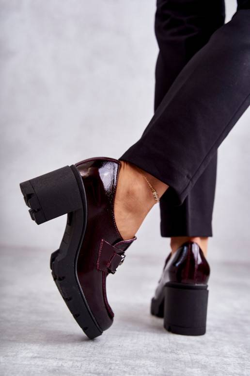 Eleganta stila apavi ar papēdi Ze Srebrną Ozdobą bordo krāsas Harmell