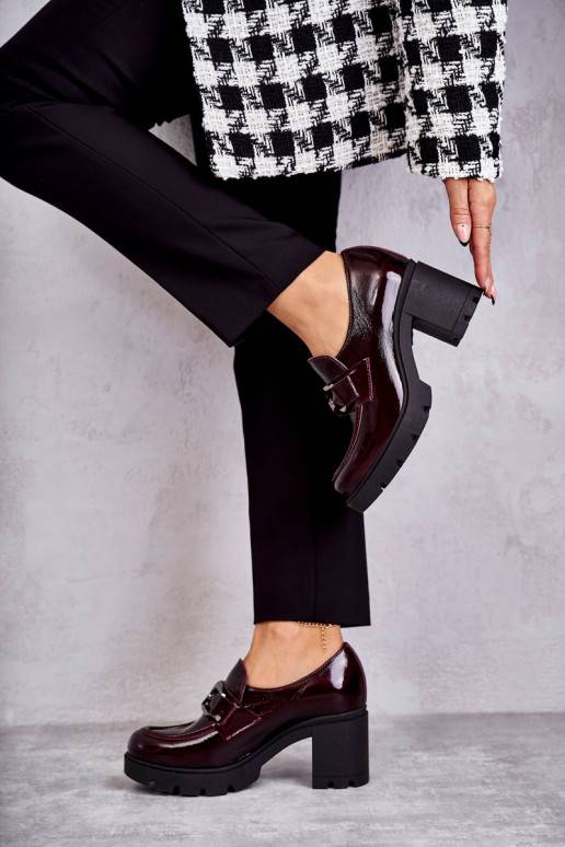 Eleganta stila apavi ar papēdi Ze Srebrną Ozdobą bordo krāsas Harmell