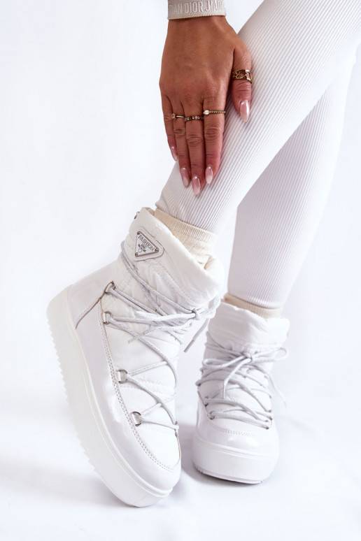   Stilīgasrnas sniega apavi šņorējami baltas krāsas Carrios