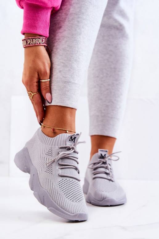 Sportiska stila apavi Sneakers modeļa apavi Auduma Pelēkas krāsas Nolene