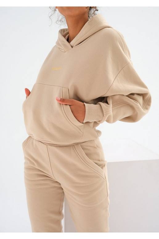 Beige velvet džemperis