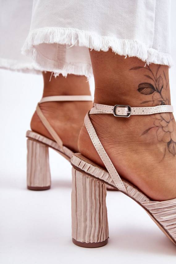 stilīgas sandales ar bantītēm ar papēdi Ziloņkaula krāsas Callum