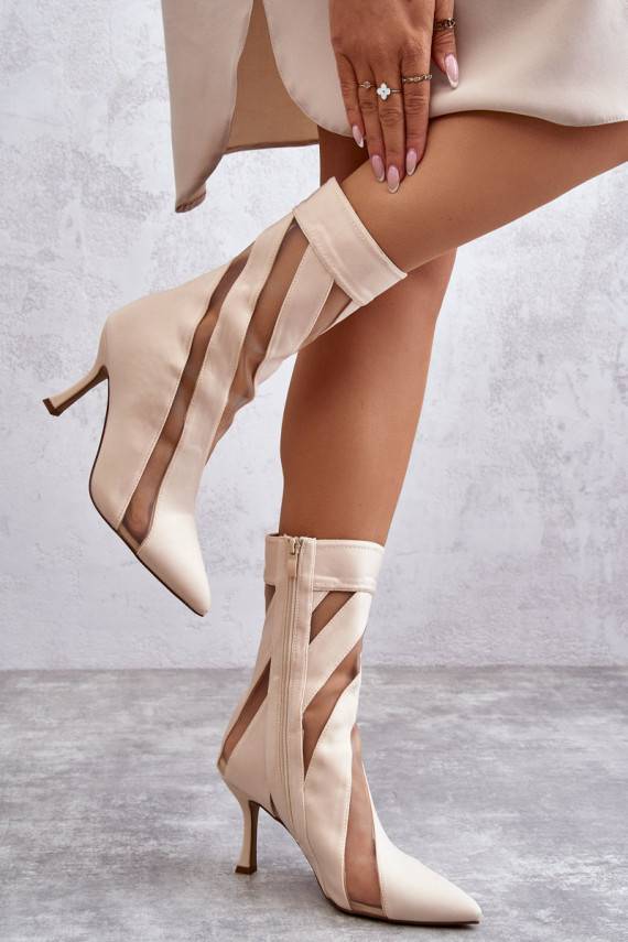 Stilīgasrnas    Sieviešu puszābaki ar papēdi smilšu krāsas Deyna